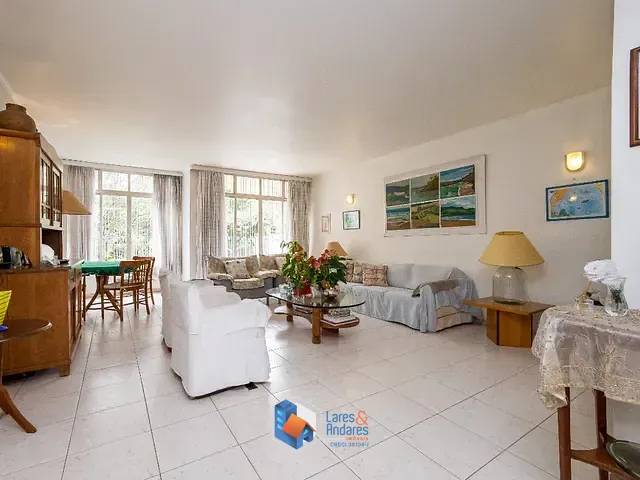 Sobrado com 256m² 5 quartos e 5 banheiros, à venda, no bairro Vila Madalena em São Paulo