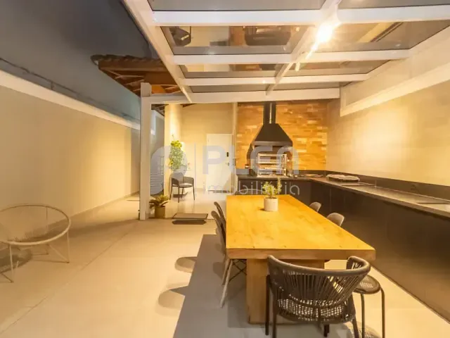 Sobrado 3 quartos e 5 banheiros, à venda, no bairro Santa Teresinha em São Paulo