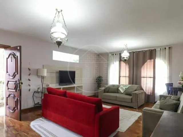 Sobrado com 189m², à venda, no bairro Jardim Santa Helena em São Paulo