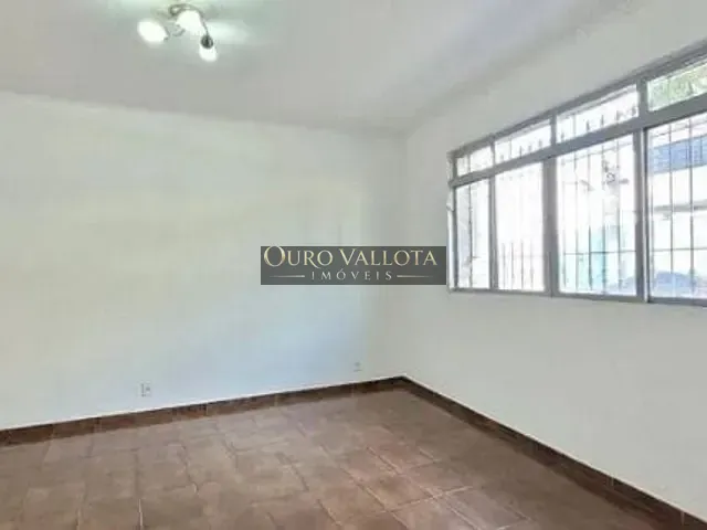 Sobrado com 136m², para alugar, no bairro Vila Bertioga em São Paulo
