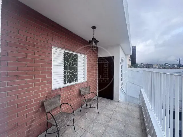 Sobrado com 250m² 4 quartos e 3 banheiros, à venda, no bairro Jardim Consórcio em São Paulo