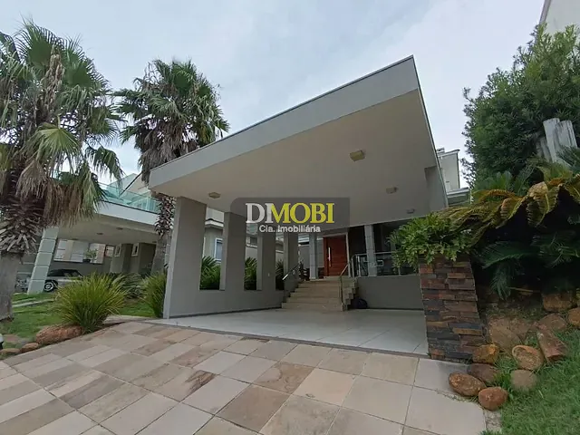 Sobrado com 360m² 3 quartos e 4 banheiros, à venda ou para alugar, no bairro São Vicente em Gravataí