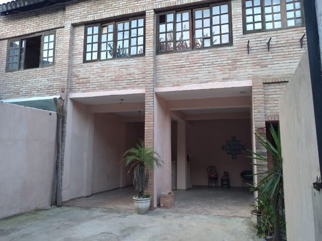 Sobrado com 295m² 4 quartos e 4 banheiros, à venda, no bairro Vila Sonia em São Paulo