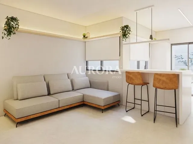 Sobrado com 125m² 3 quartos e 3 banheiros, à venda, no bairro Abussafe em Londrina