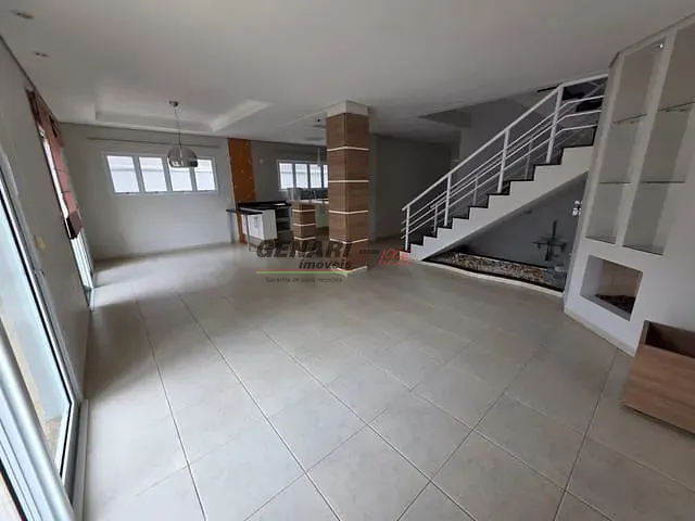 Sobrado com 300m² 3 quartos e 5 banheiros, à venda, no bairro Jardim Portal dos Ipês em Indaiatuba