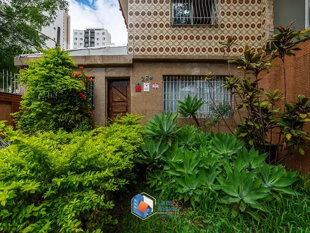 Sobrado com 215m² 3 quartos e 3 banheiros, à venda, no bairro Vila Firmiano Pinto em São Paulo