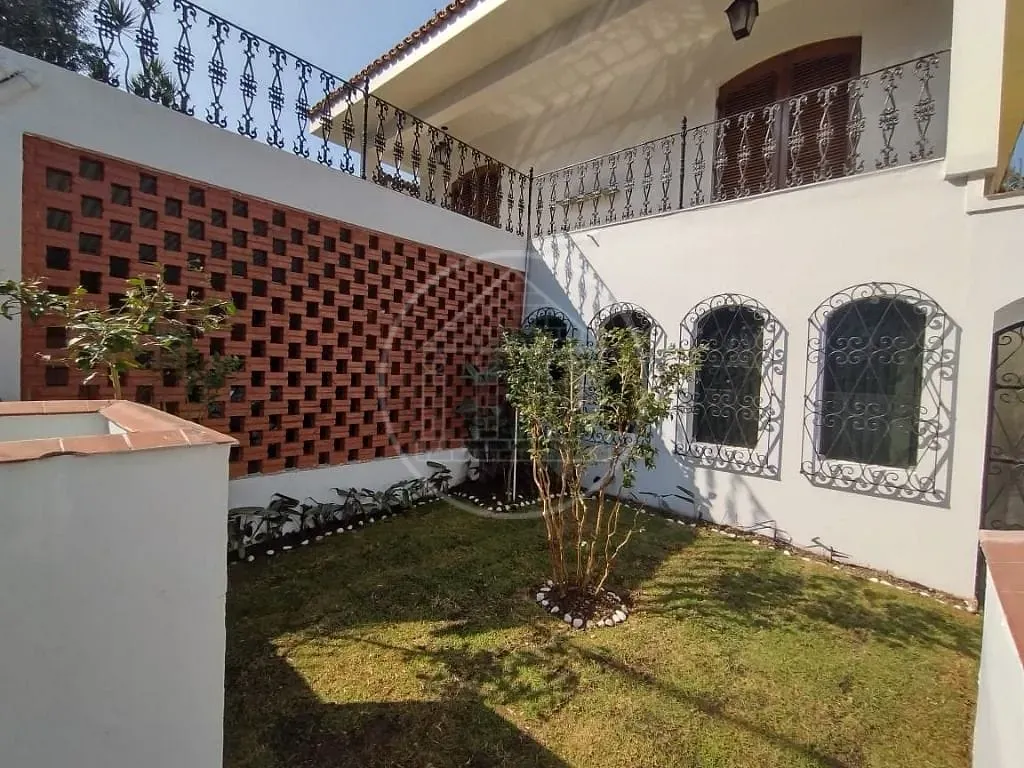 Sobrado, 5 quartos, 336 m² - Foto 1