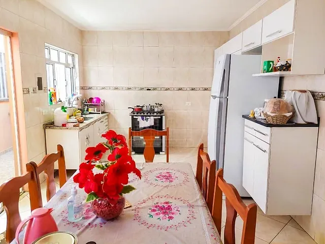 Sobrado com 250m² 6 quartos e 4 banheiros, à venda, no bairro Parque Cocaia em São Paulo