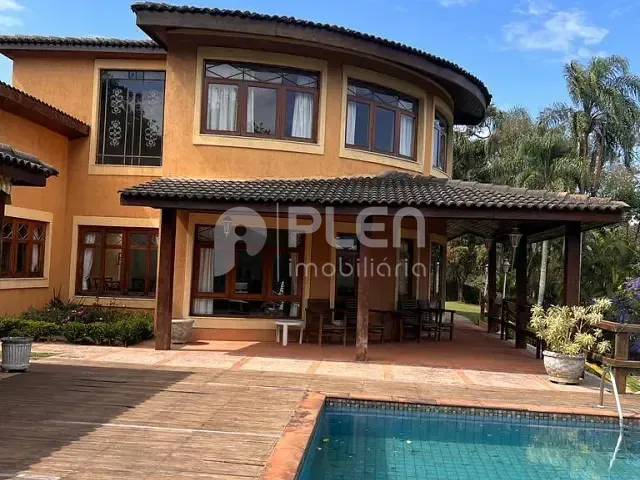 Sobrado com 2600m² 5 quartos e 6 banheiros, à venda, no bairro Caraguatá em Mairiporã
