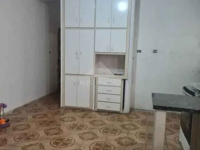 Sobrado com 150m² 3 quartos e 2 banheiros, à venda, no bairro Parque das Américas em Mauá
