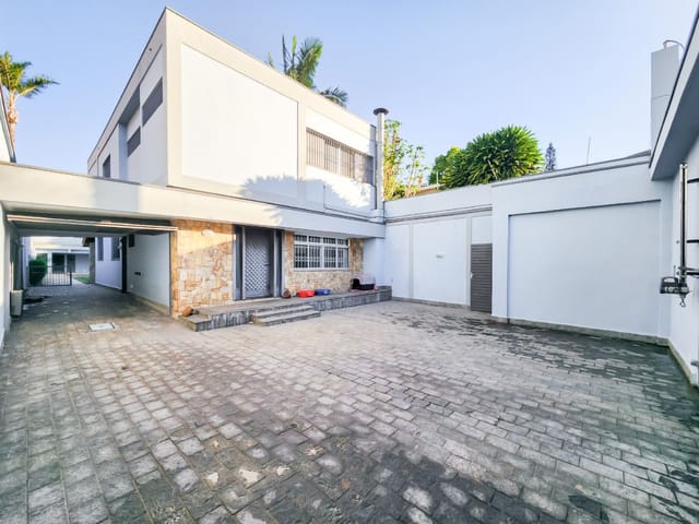 Foto do Sobrado - Sobrado para venda em Campo Belo com 3 quartos, sendo 3 suítes, 289m² | Lares e Andares Imóveis