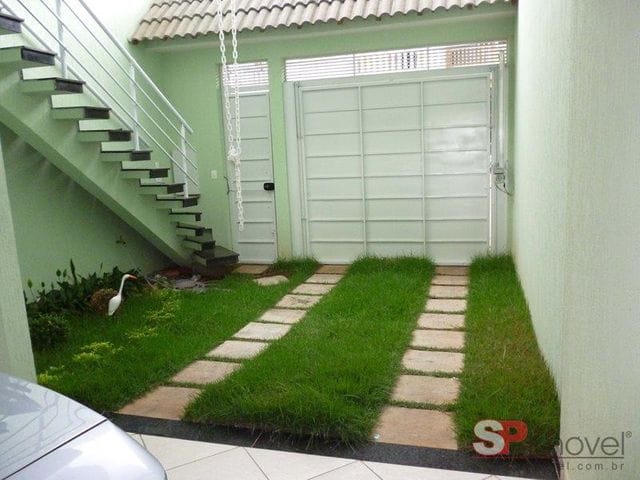Sobrado com 180m² 3 quartos e 3 banheiros, à venda, no bairro Vila Regina ( Zona Leste) em São Paulo
