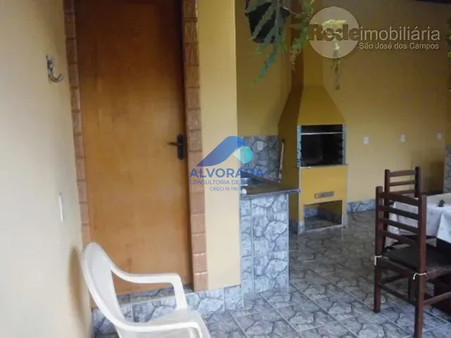 Sobrado com 150m² 3 quartos e 2 banheiros, à venda, no bairro Cidade Morumbi em São José dos Campos