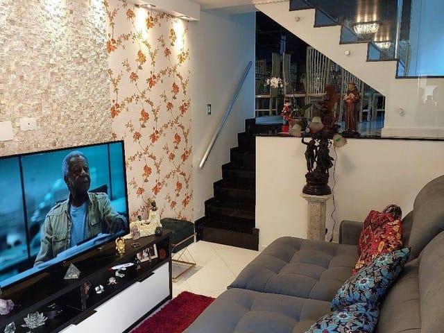 Sobrado 3 quartos e 3 banheiros, à venda, no bairro Saúde em São Paulo