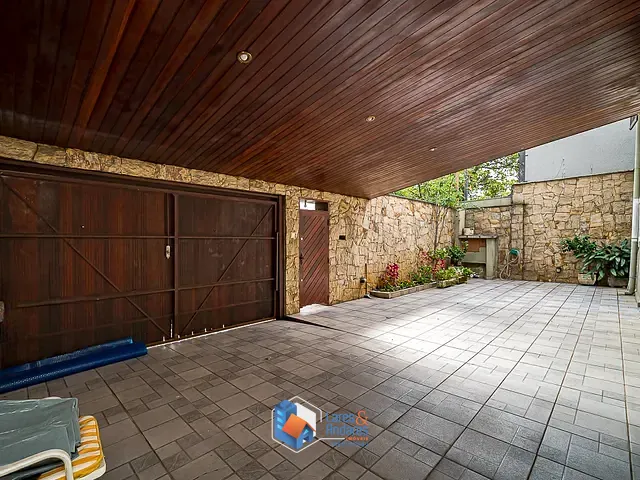 Sobrado com 345m² 4 quartos e 6 banheiros, à venda, no bairro Vila Romana em São Paulo