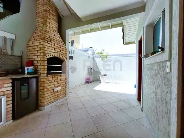 Sobrado 3 quartos e 6 banheiros, à venda, no bairro Jardim São Paulo(Zona Norte) em São Paulo