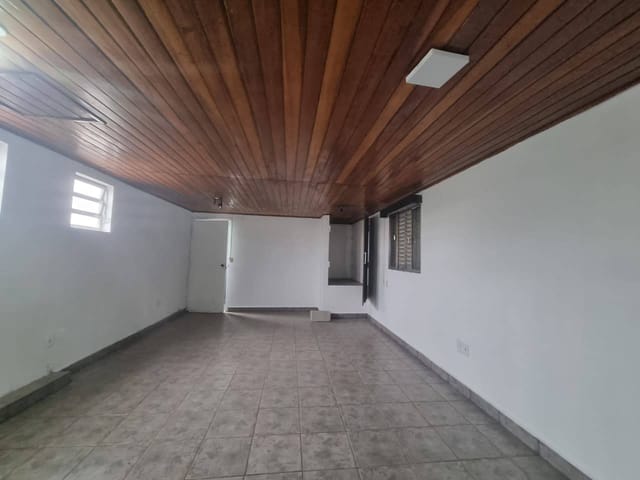Sobrado com 250m², à venda, no bairro Bosque da Saúde em São Paulo