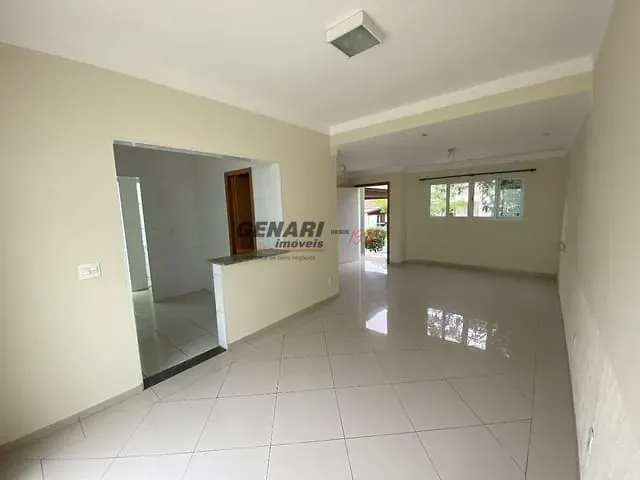 Sobrado com 150m² 3 quartos e 3 banheiros, à venda, no bairro Villaggio Di Itaici em Indaiatuba
