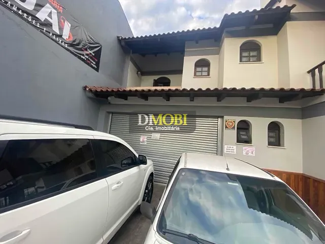 Sobrado com 300m² 3 quartos e 1 banheiro, para alugar, no bairro Passo das Pedras em Gravataí