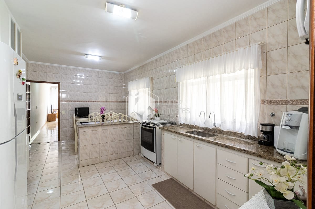 Sobrado, 3 quartos, 200 m² - Foto 1