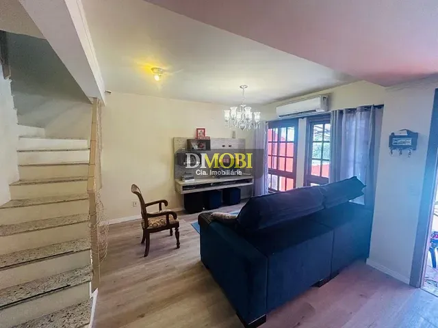 Sobrado com 130m² 3 quartos e 3 banheiros, para alugar, no bairro Loteamento Jardim Timbaúva em Gravataí