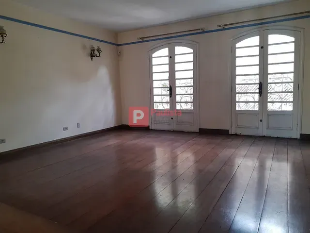 Sobrado com 250m² 3 quartos e 3 banheiros, à venda, no bairro Campo Belo em São Paulo