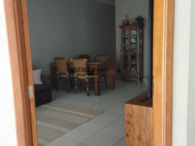 Sobrado com 130m² 3 quartos e 3 banheiros, à venda, no bairro Jardim Valença em Indaiatuba