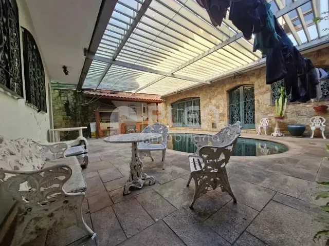 Sobrado 4 quartos e 6 banheiros, à venda, no bairro Jardim São Paulo(Zona Norte) em São Paulo