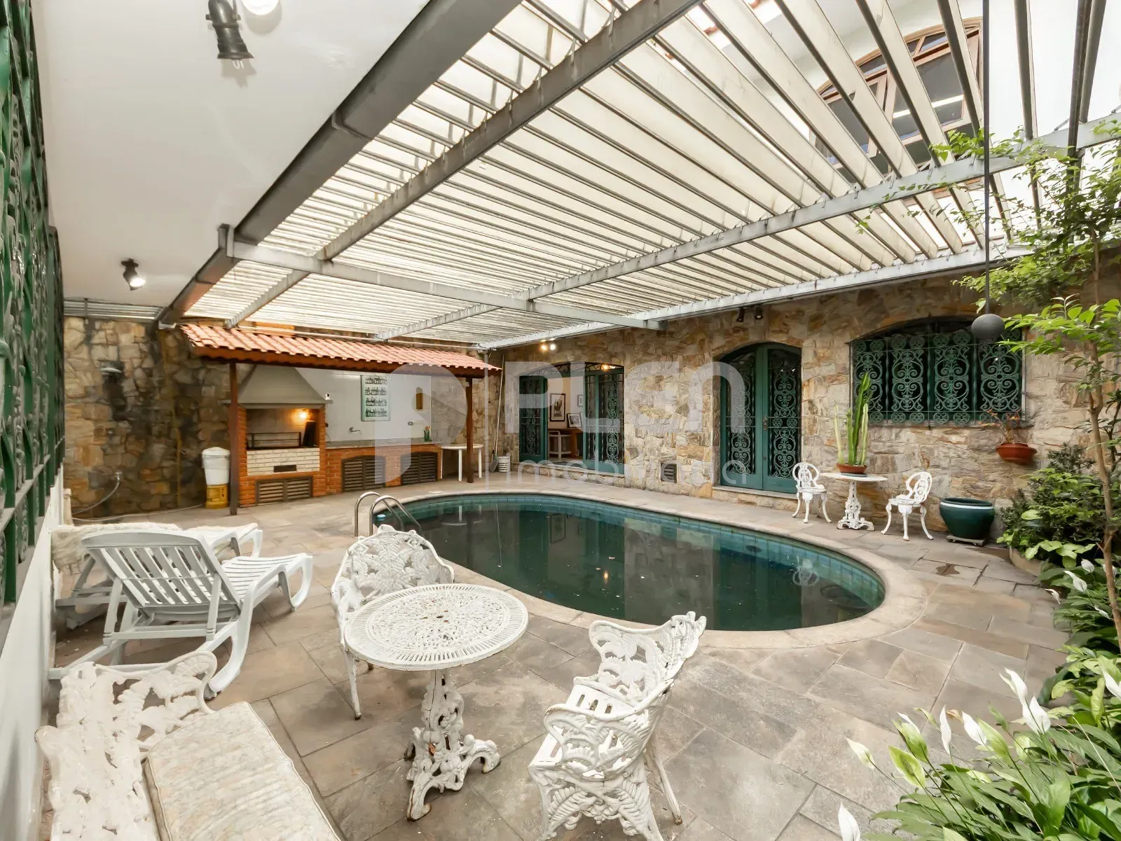 Casa de 4 quartos à venda em Jardim São Paulo, São Paulo