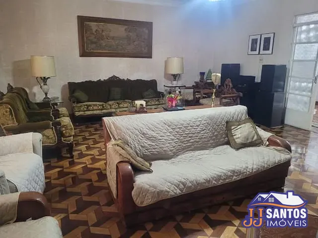 Sobrado com 305m² 4 quartos e 3 banheiros, à venda ou para alugar, no bairro Vila Bertioga em São Paulo