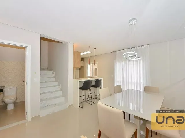 Casa com 98m² 3 quartos e 3 banheiros, à venda, no bairro Santa Quitéria em Curitiba