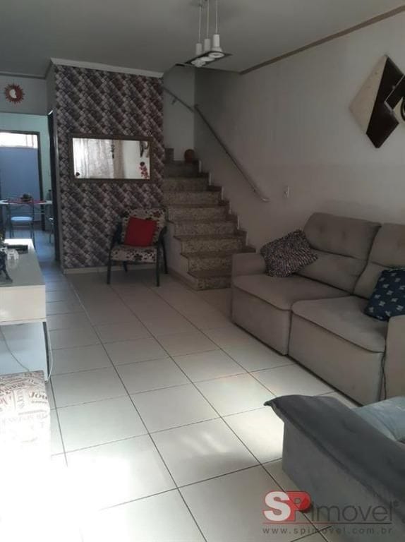 Sobrado 2 quartos e 1 banheiro, à venda, no bairro Itaquera em São Paulo