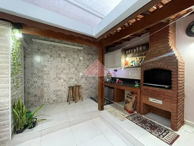 Sobrado com 125m² 3 quartos e 2 banheiros, à venda, no bairro Jardim Itapeva em Mauá