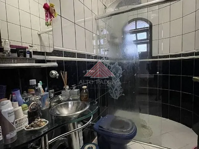 Sobrado com 125m² 3 quartos e 2 banheiros, à venda, no bairro Jardim Itapeva em Mauá