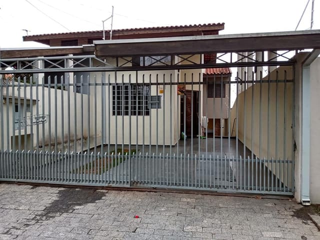 Foto do Sobrado - Sobrado com 3 dormitórios à venda, 125 m² por R$ 450.000,00 - Parque Martim Cecerê - São José dos Campos/SP | INDEPENDENCE NEGOCIOS IMOBILIARIOS LTDA