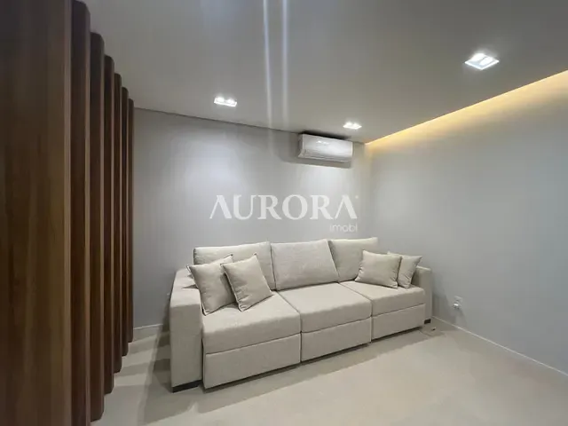 Sobrado com 487m² 3 quartos e 2 banheiros, à venda, no bairro Gleba Fazenda Palhano em Londrina