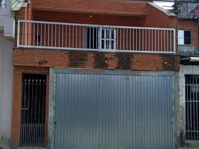 Sobrado com 131m² 3 quartos e 2 banheiros, à venda, no bairro Vila Pires em Osasco