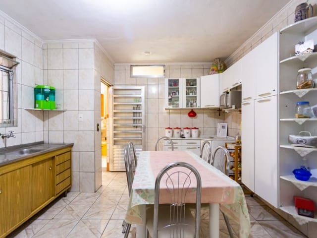 Sobrado com 131m² 3 quartos e 2 banheiros, à venda, no bairro Vila Pires em Osasco