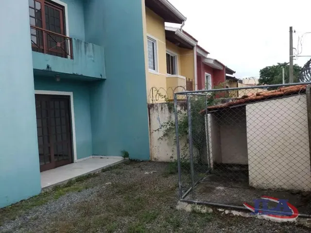 Casa 3 quartos e 2 banheiros, à venda ou para alugar, no bairro Boa Vista em Curitiba