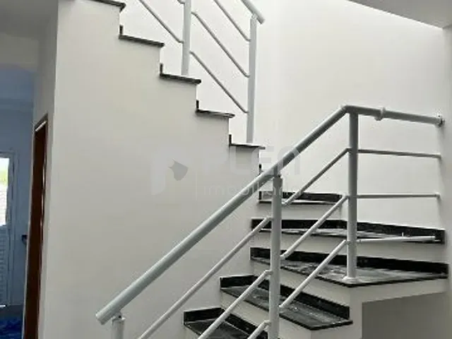 Sobrado 3 quartos e 4 banheiros, à venda, no bairro Jardim Consórcio em São Paulo