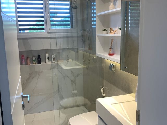Sobrado com 386m² 4 quartos e 3 banheiros, à venda, no bairro Campeche em Florianópolis