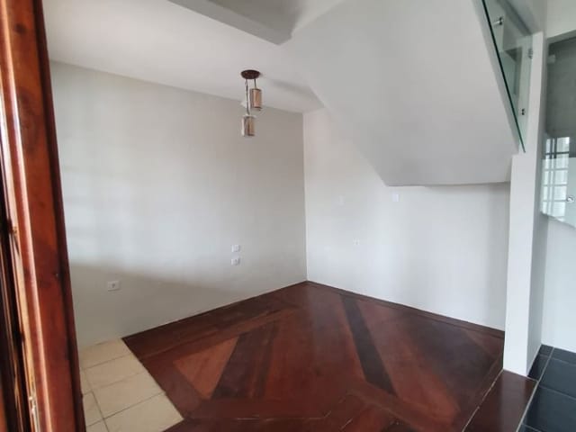 Foto do Sobrado - Sobrado com 3 dormitórios para alugar, 260 m² por R$ 3.651,13/mês - Jardim Satélite - São José dos Campos/SP | INDEPENDENCE NEGOCIOS IMOBILIARIOS LTDA