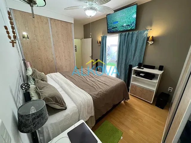 Sobrado com 343m² 4 quartos e 6 banheiros, à venda, no bairro Urbanova em São José dos Campos