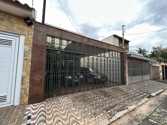 Sobrado com 218m² 3 quartos e 5 banheiros, à venda, no bairro Bosque da Saúde em São Paulo