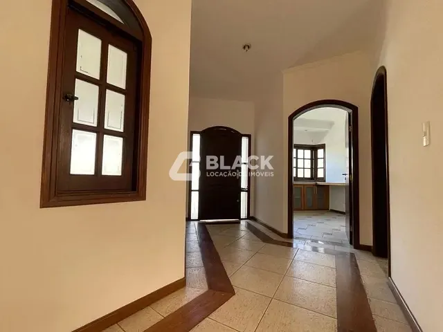 Sobrado com 360m², à venda ou para alugar, no bairro Jardim Pagliato em Sorocaba