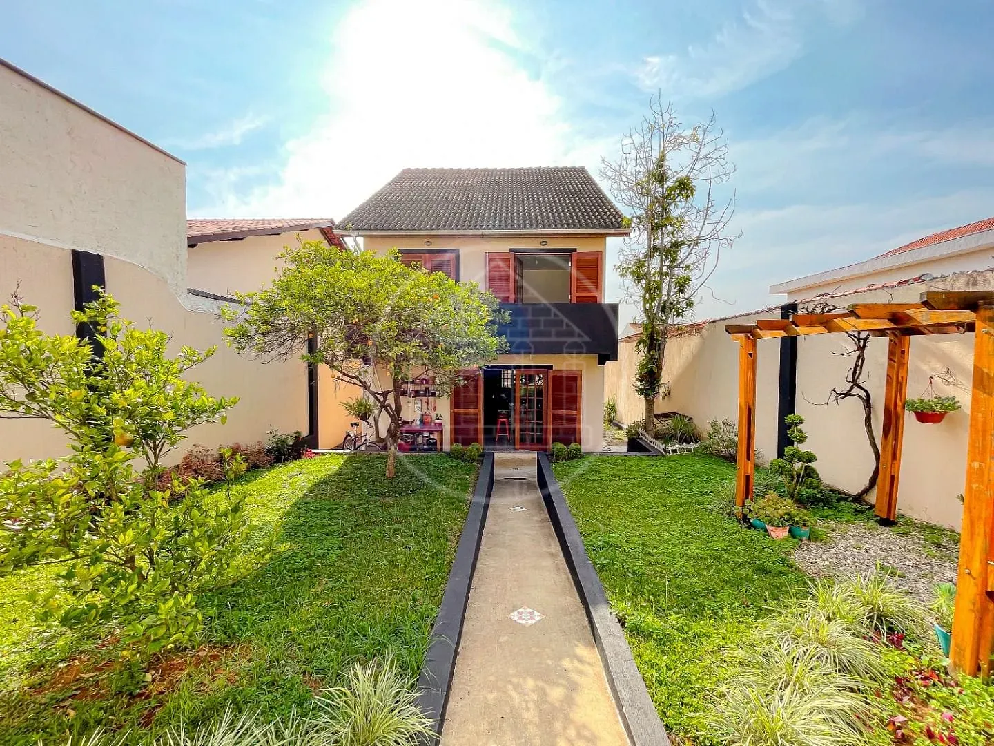 Sobrado, 3 quartos, 225 m² - Foto 2
