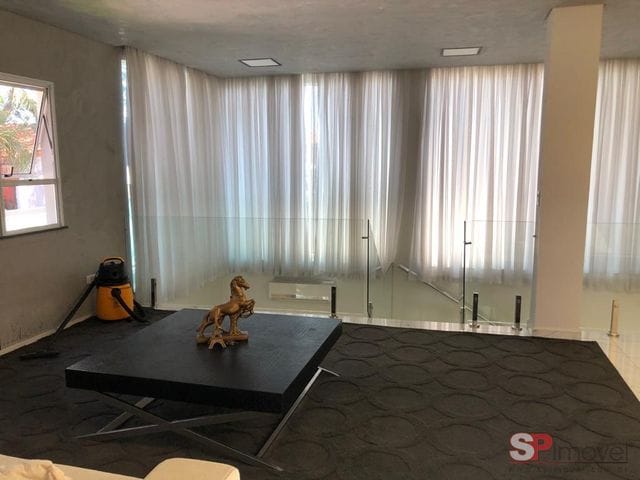 Sobrado com 800m² 5 quartos e 6 banheiros, à venda, no bairro Riviera Paulista em São Paulo