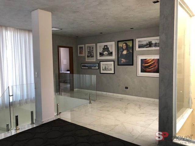 Sobrado com 800m² 5 quartos e 6 banheiros, à venda, no bairro Riviera Paulista em São Paulo