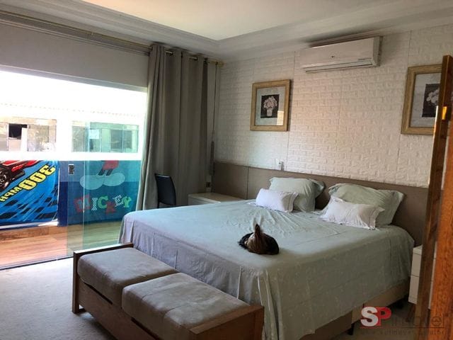 Sobrado com 800m² 5 quartos e 6 banheiros, à venda, no bairro Riviera Paulista em São Paulo