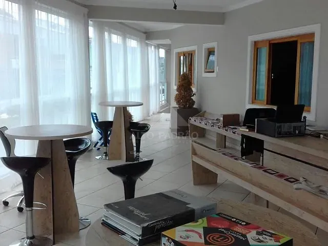 Sobrado com 170m² 3 quartos e 7 banheiros, à venda, no bairro Jardim Nilza Miranda em Mauá